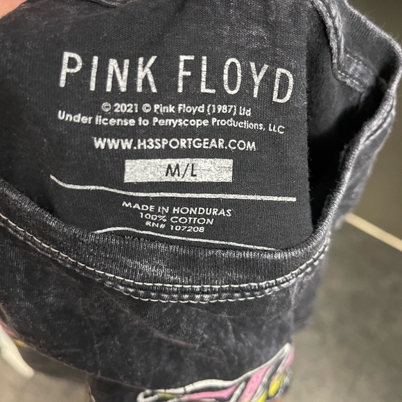 💋PINK FLOYD PYRAMID PRISM MINERAL WASH T-SHIRT, Size M/L - Picture 2 of 2